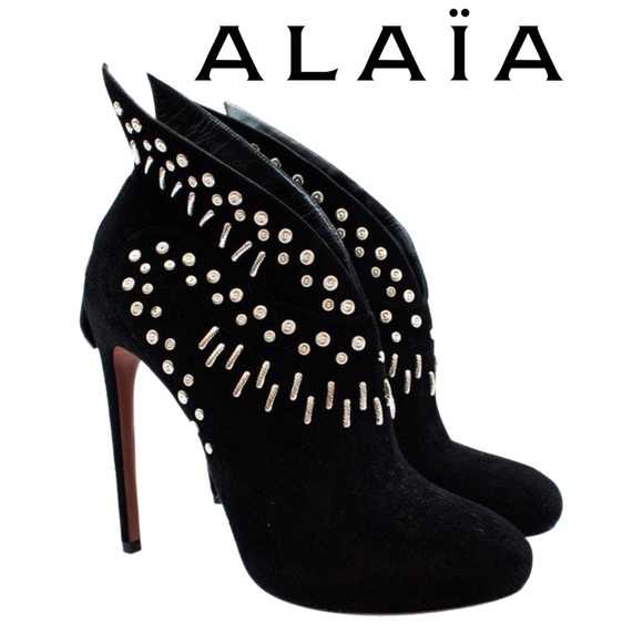 Alaia Black Studded Suede Ankle Booties - Size 37.5 👠 - Picture 1 of 8